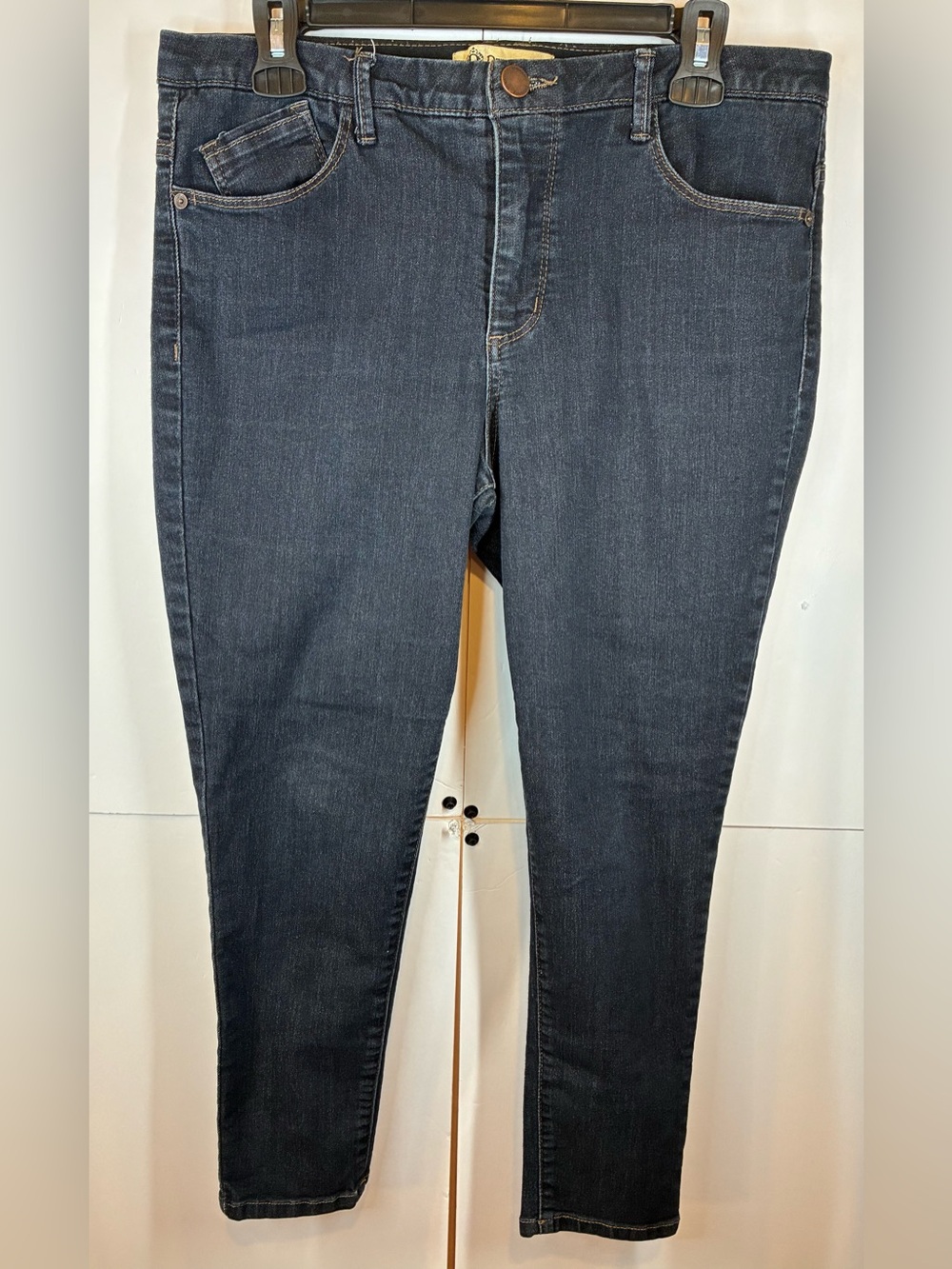 Democracy “Ab” Technology Dark Wash Skinny Jeans Women’s 12P Stretch